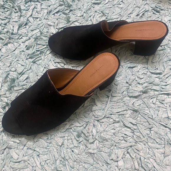 14th & Union Black mules - Picture 2 of 4